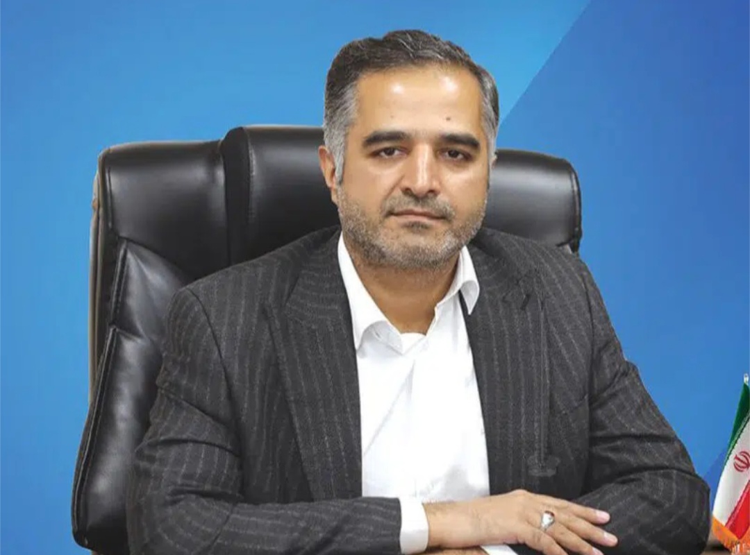 احمد کمالی، مدیرعامل شرکت مخازن سبز عسلویه در حاشیه مصاحبه درباره بحران نقدینگی ناشی از ناترازی گاز در پتروشیمی‌ها