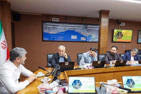نشست شرکت نفت و گاز پارس با پیمانکاران طرح فشارافزایی پارس جنوبی
