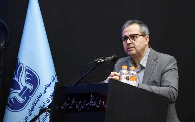 به گزارش نفت جنوب به نقل از شانا، حمیدرضا عجمی روز (سه‌شنبه، یکم مهر) در پیش‌نشست سوم همایش بین‌المللی سرمایه‌گذاری و تأمین مالی در صنعت نفت، گاز و پتروشیمی با یادآوری رشادت‌ها و جانفشانی‌های دوران دفاع مقدس، شرایط کنونی کشور را نیازمند تلاش مضاعف و برنامه‌ریزی دقیق دانست و اظهار کرد: صنعت پتروشیمی یکی از ستون‌های اصلی اقتصاد ایران است و امروز به‌عنوان موتور محرک توسعه و ارزآوری پایدار نقش‌آفرینی می‌کند.