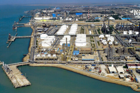 به گزارش نفت جنوب، این اقدام که با هدف گسترش حضور در بازار سرمایه و ارتقای شفافیت مالی صورت گرفته، پس از بررسی هیأت پذیرش فرابورس و اعلام نتیجه نهایی، اطلاعرسانی خواهد شد.