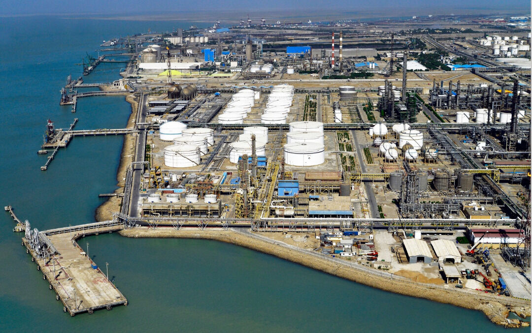 به گزارش نفت جنوب، این اقدام که با هدف گسترش حضور در بازار سرمایه و ارتقای شفافیت مالی صورت گرفته، پس از بررسی هیأت پذیرش فرابورس و اعلام نتیجه نهایی، اطلاع‌رسانی خواهد شد.