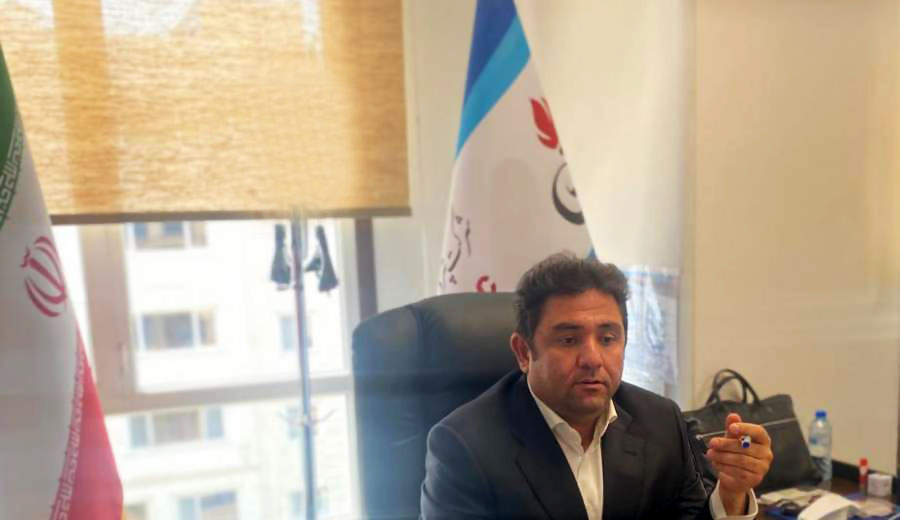 به گزارش نفت جنوب: با حکم هیئت‌مدیره شرکت پتروشیمی امیرکبیر، علی حیاتی به عنوان مدیرعامل جدید این شرکت منصوب شد.