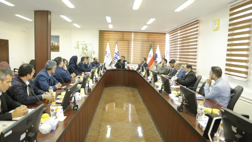 تأکید معاون نوآوری و اقتصاد دانش‌بنیان شستا بر شتاب نوآوری در شرکت نفت ایرانول1