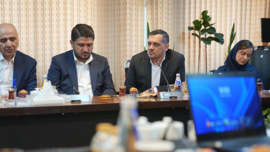 امضای تفاهمنامه سهجانبه پازارگاد، ماهشهر و جهاد دانشگاهی برای گسترش آموزشهای تخصصی و عمومی