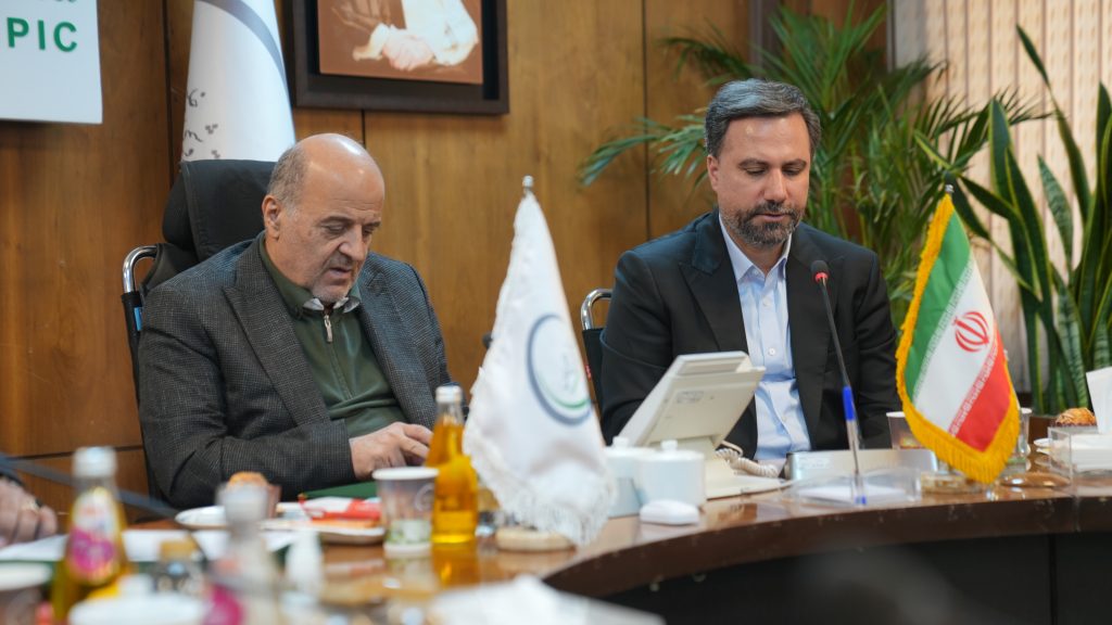 امضای تفاهمنامه سهجانبه پازارگاد، ماهشهر و جهاد دانشگاهی برای گسترش آموزشهای تخصصی و عمومی