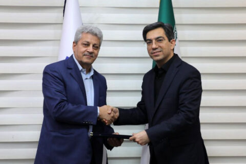 به گزارش نفت جنوب به نقل از صدای پتروشیمی، در پی انتشار مطلبی درباره ابهامات موجود در انتصاب جواد نجمالدین به سمت مدیرعاملی شرکت نفت ایرانول، روابط عمومی تاپیکو جوابیهای را در این رابطه منتشر کرد؛ جوابیهای که برخلاف هدف نگارندگان آن، بر ابهامات موجود در ماجرای انتصاب آقای نجمالدین در ایرانول افزود.