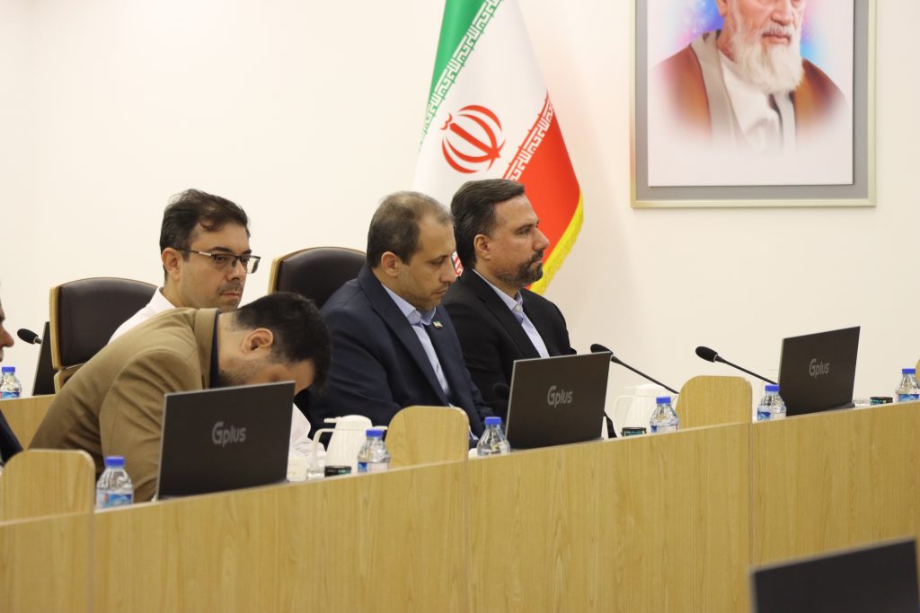 پتروشیمیهای عسلویه میزبان رئیس سازمان پدافند غیرعامل کشور در نشست بررسی راهکارهای ایمنی1