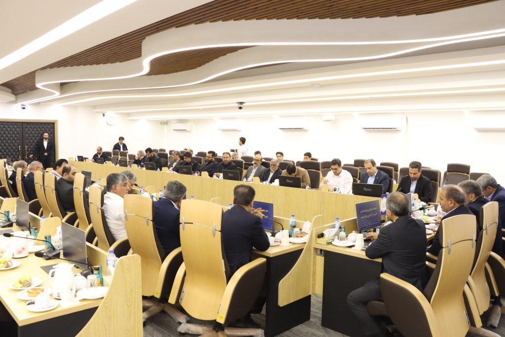 پتروشیمیهای عسلویه میزبان رئیس سازمان پدافند غیرعامل کشور در نشست بررسی راهکارهای ایمنی