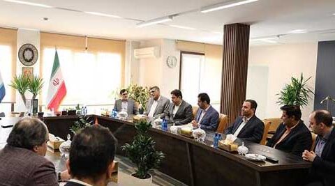 به گزارش نفت جنوب به نقل از روابطعمومی و امور بینالملل پتروشیمی امیرکبیر، بعدازظهر امروز آیین تکریم و قدردانی از خدمات مهندس عبدالمجید محمدی مدیرعامل پیشین پتروشیمی امیرکبیر، با حضور مهندس علی حیاتی سرپرست و عضو هیأتمدیره این شرکت در محل سالن جلسات دفتر تهران، برگزار شد.