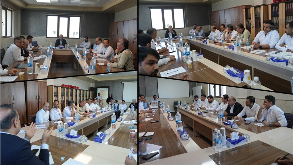 به گزارش نفت جنوب به نقل از روابط‌ عمومی و امور فرهنگی شرکت پتروشیمی مروارید، در این رویداد که با حضور مدیر منابع انسانی و خدمات رفاهی و سایر رؤسای واحد برگزار شد، به‌صورت حضوری پاسخگوی سوالات و مشکلات همکاران بودند.