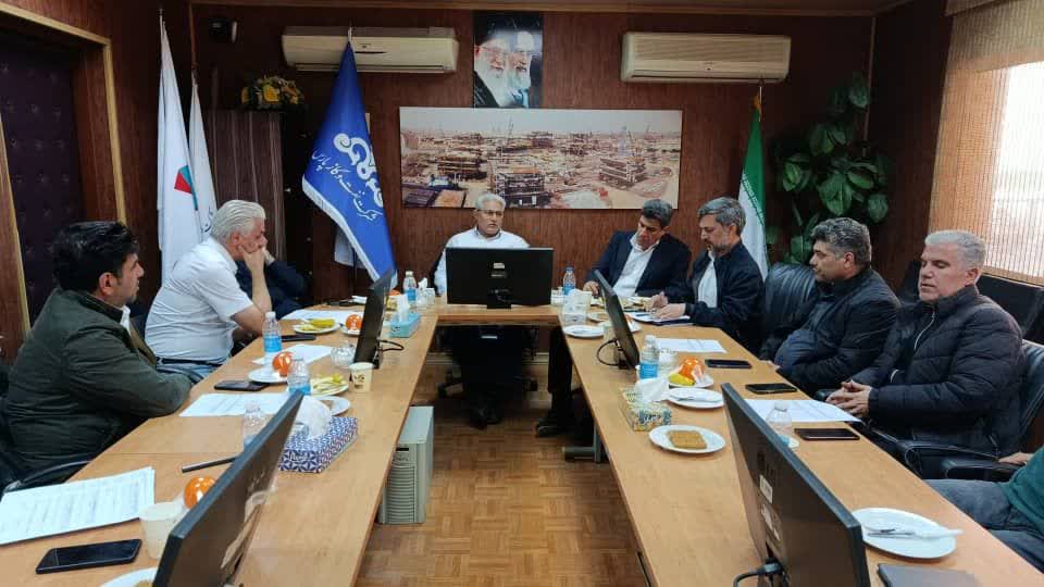 به گزارش نفت جنوب به نقل از روابط عمومی شرکت مهندسی و ساخت تأسیسات دریایی ایران جهانگیر پورهنگ، مدیر عامل شرکت مهندسی و ساخت تأسیسات دریایی ایران، در سفر به یارد خرمشهر از مراحل ساخت جکت و مخازن پروژه توسعه ميدان گازي «فرزاد ب» بازدید کرد.