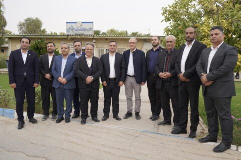 به گزارش نفت جنوب به نقل از روابط عمومی شرکت عملیات غیرصنعتی پازارگاد؛ در این بازدید که ظرفیت‌ها و توسعه همکاری‌های مشترک مورد بررسی قرار گرفت، مدیران از اماکن فرهنگی و آموزشی شهرک پردیس یازدید نموده و در جریان آخرین فعالیت‌ها و توانمندی‌های این مجموعه قرار گرفتند.