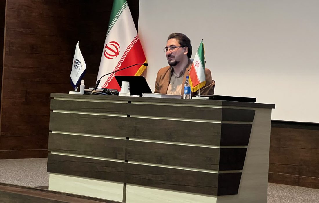 به گزارش نفت جنوب به نقل از روابط عمومی شرکت مهندسی و ساخت تاسیسات دریایی ایران به‌عنوان یکی از دستگاه‌های پیشرو در بهره‌گیری از فناوری‌های نوین و هوش مصنوعی، در راستای ارتقای سطح دانش تخصصی و توانمندسازی کارکنان در مواجهه با تحولات فناورانه، دوره تخصصی «تولید محتوا با هوش مصنوعی و مهندسی پرامپت» را در تاریخ هجدهم آذرماه برگزار کرد.