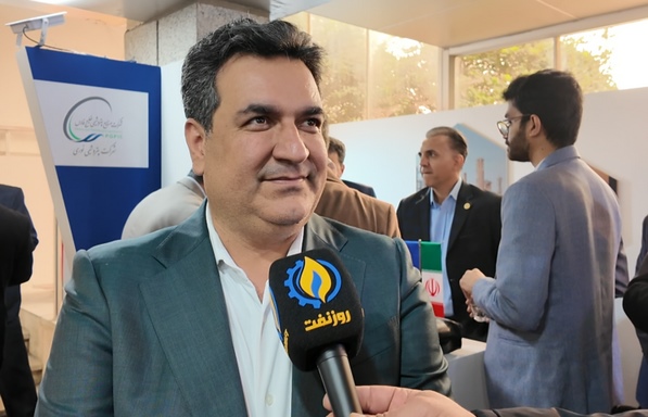 به گزارش نفت جنوب به نقل از ایرنا، غلامرضا جمشیدی روز پنجشنبه در جریان بازدید خبرنگاران از عسلویه (قطب انرژی ایران) و حضور در شرکت پتروشیمی نوری و شرکت مبین انرژی خلیج فارس، همچنین از رشد ۱۰۰ درصدی سهام شرکت پتروشیمی نوری در یک سال اخیر خبر داد.