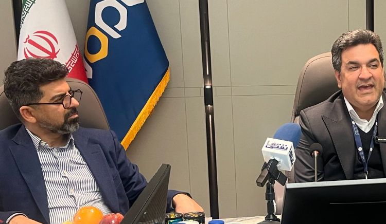 به گزارش نفت جنوب به نقل از صدای پتروشیمی، تعدادی از رسانه‌های کشور روز گذشته و به دعوت هلدنیگ خلیج فارس، از پتروشیمی نوری که از زیرمجموعه‌های این هلدینگ است، بازدید کردند.