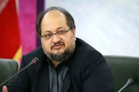 به گزارش نفت جنوب به نقل از ایلنا، محمد شریعتمداری، مدیرعامل گروه صنایع پتروشیمی خلیج‌فارس گفت: هلدینگ خلیج فارس در سال ۱۴۰۳ مبلغ ۳ میلیارد و ۳۸۴ میلیون و ۳۱۸ هزار و ۴۶۵ دلار ارز در سامانه نیما عرضه کرده است.